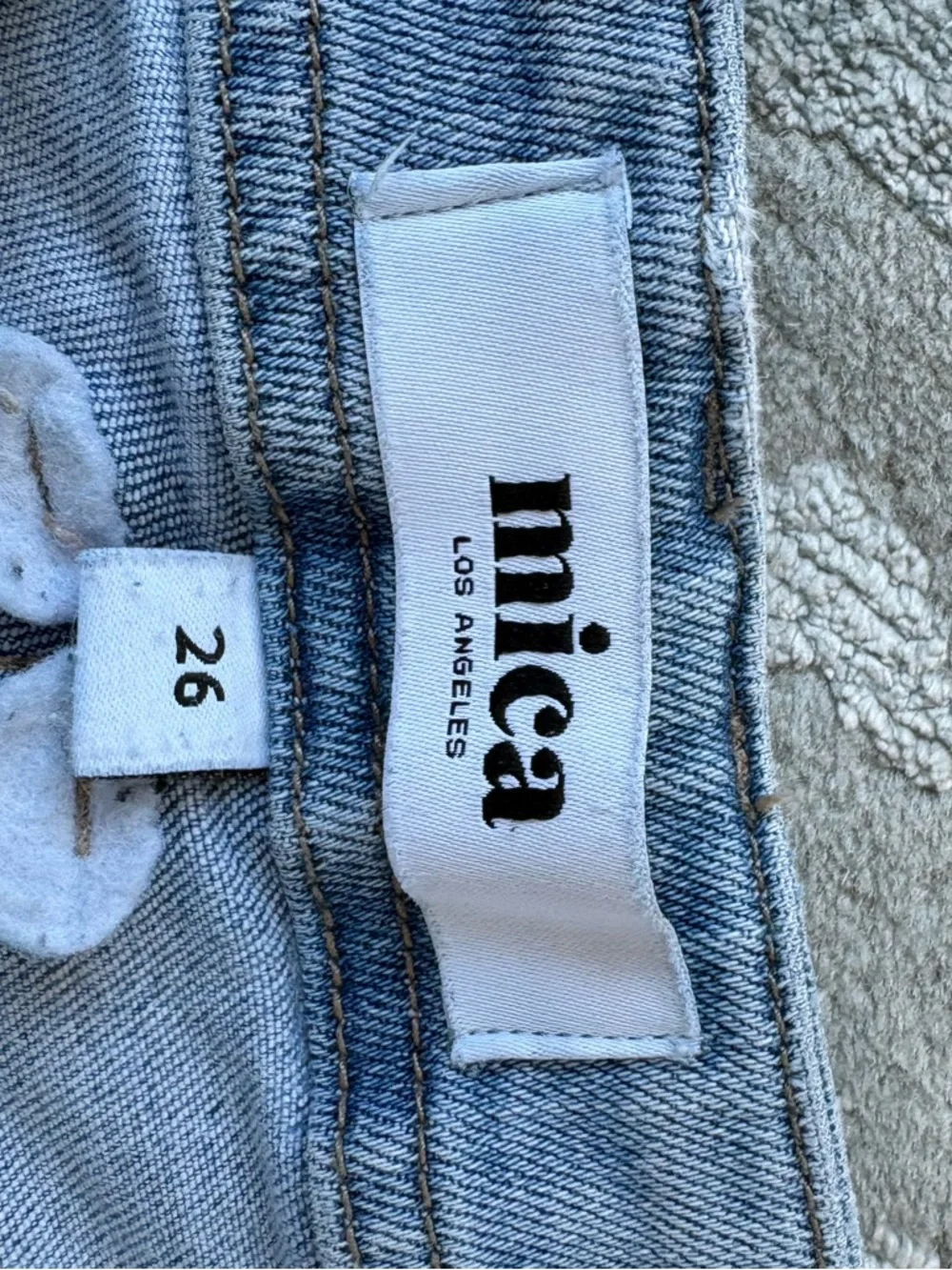 Mica Light Wash Jeans - Picture 3 of 3